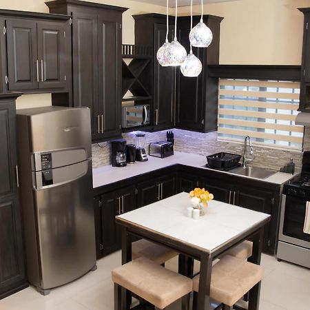 Stacys Place #2 2 Bedroom Apartment Port of Spain المظهر الخارجي الصورة