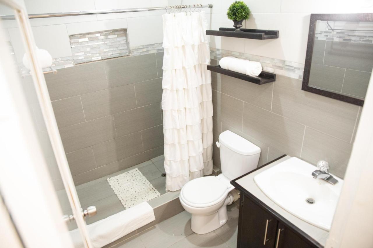 Stacys Place #2 2 Bedroom Apartment Port of Spain المظهر الخارجي الصورة