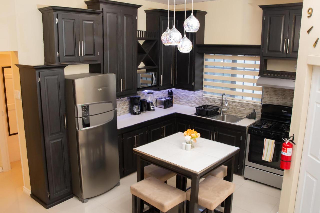Stacys Place #2 2 Bedroom Apartment Port of Spain المظهر الخارجي الصورة